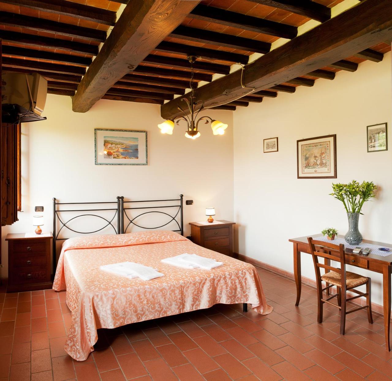 Agriturismo Casolare Lucchese Лукка Экстерьер фото