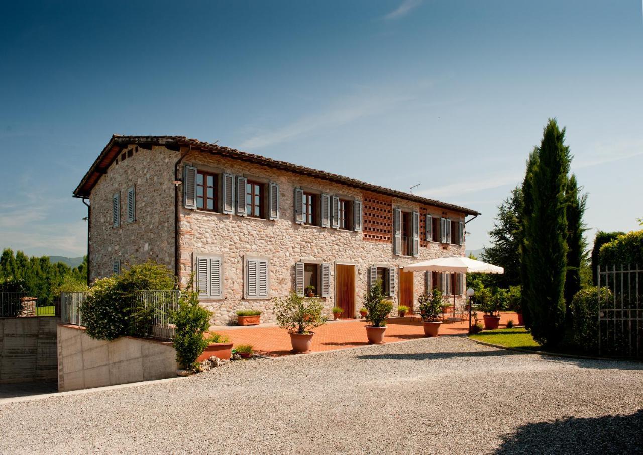 Agriturismo Casolare Lucchese Лукка Экстерьер фото