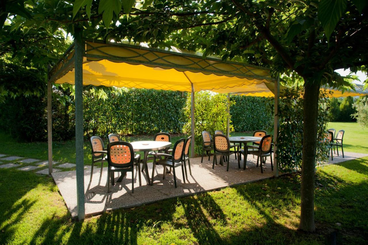 Agriturismo Casolare Lucchese Лукка Экстерьер фото